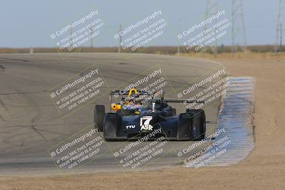 media/Oct-29-2022-CalClub SCCA (Sat) [[e05833b2e9]]/Race Group 2/Race (Outside Grapevine)/